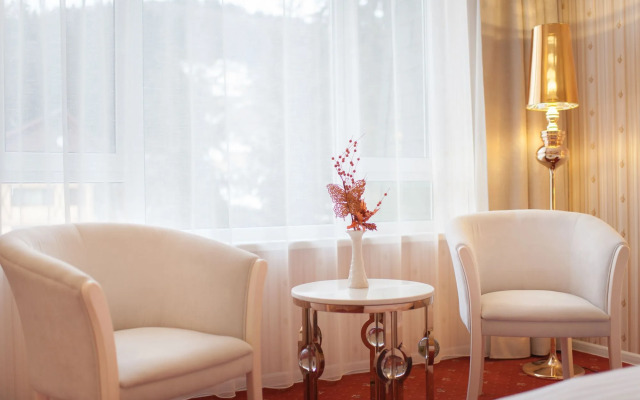 Hotel Carpathia