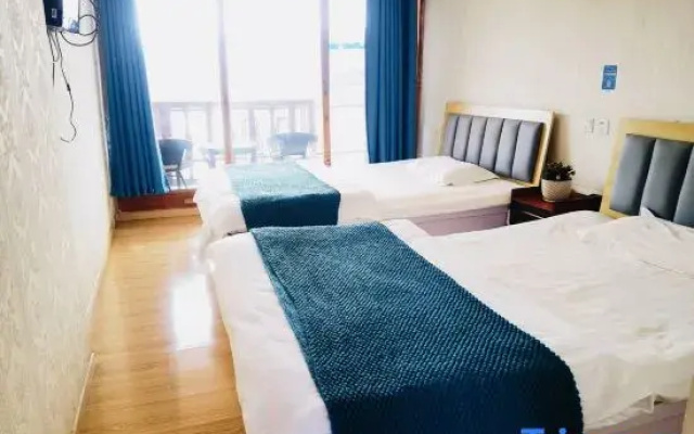 Wuhu Huguang Mountain House Inn
