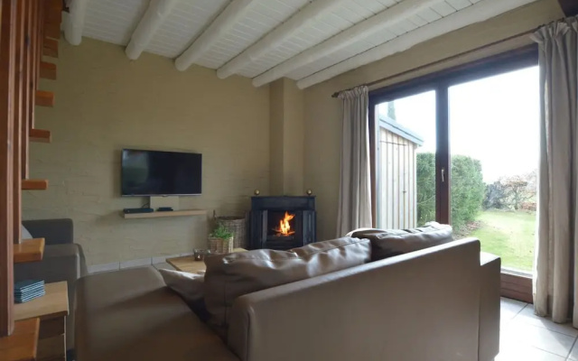 Spacious Holiday Home in Mont with Garden