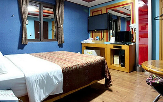 Nice Hotel Asan