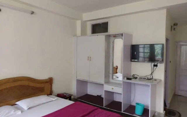 Hotel Megha View Dalhousie