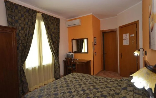 Sun Garden Hotel