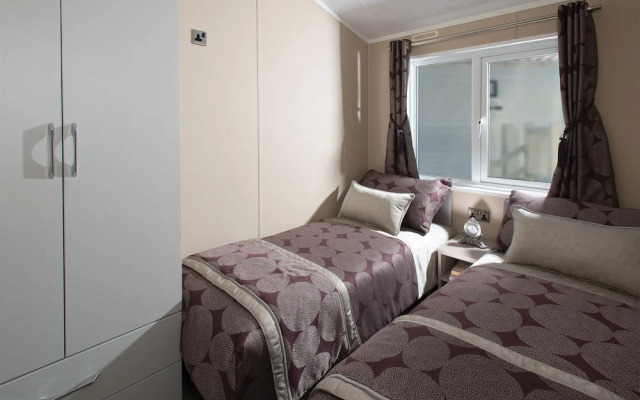 The Lakes Rookley Holiday Park