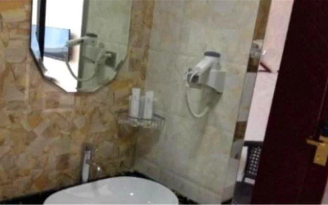 Huxi Business Hotel