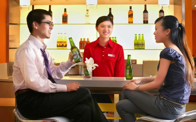 Ibis Shanghai Xujiahui