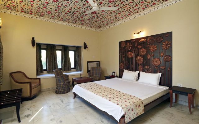 Alwar Bagh Sariska by Aamod