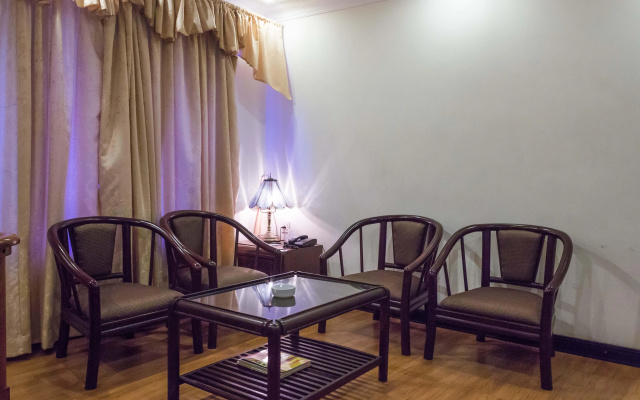 Yuvarani Residency