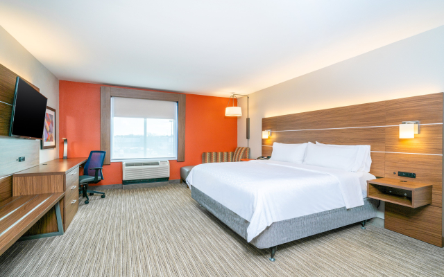 Holiday Inn Express Hotel & Suites Tappahannock by IHG