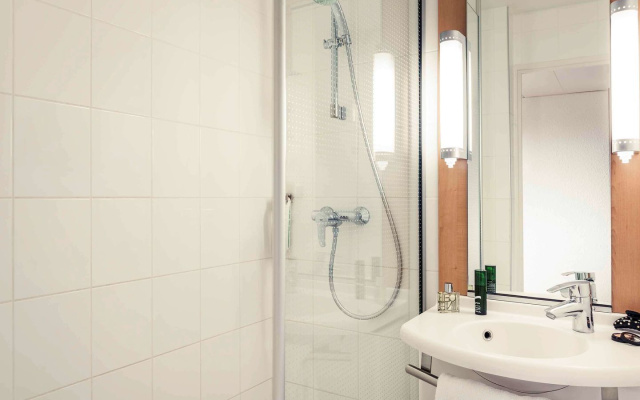 ibis Epinay sur seine Gennevilliers