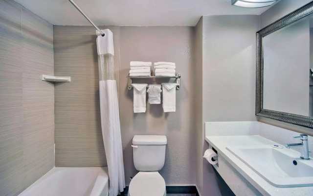 Studio 6 Suites Lawndale, CA – South Bay