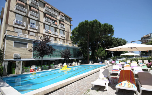 Hotel Lotus