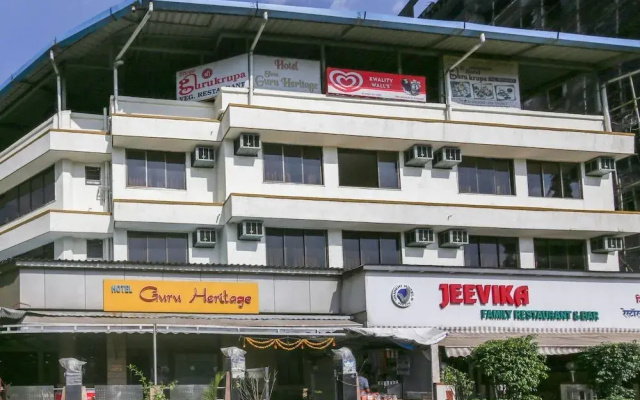 OYO Home 61748 Royal Stay Kalamboli