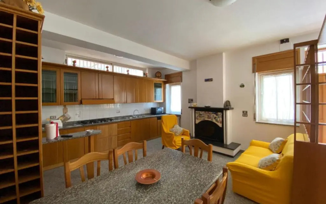 Charming Agropoli Apartment With Mountain View