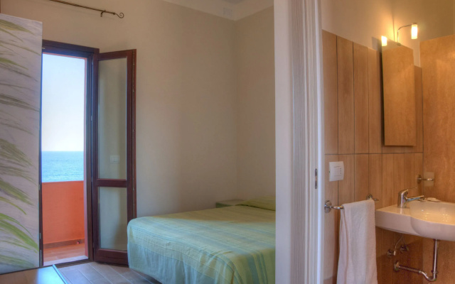 Hotel Bue Marino