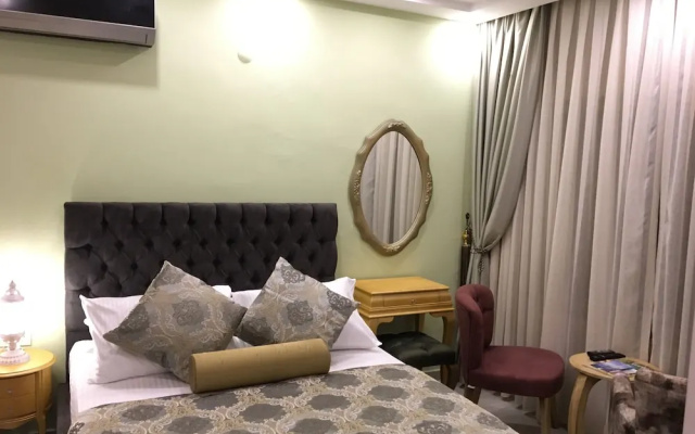 Itimat Hotel