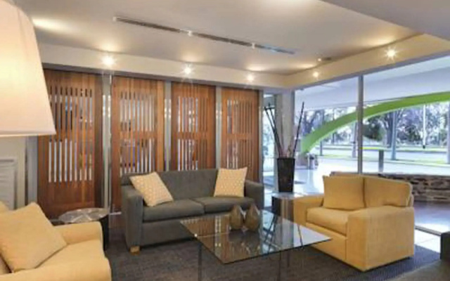 Park Inn By Radisson Melbourne Carlton