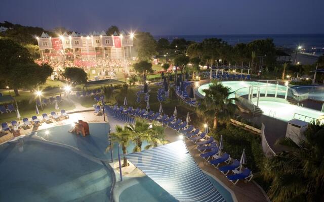 Отель Robinson Club Pamfilya вид на фасад