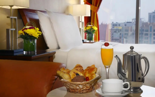 Al Safir Hotel & Tower