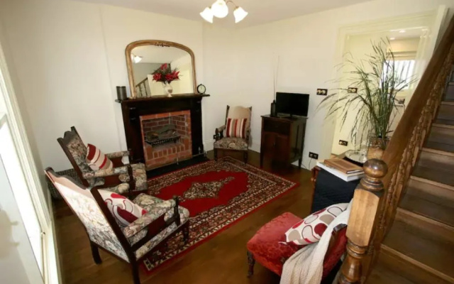 Annies Garden Cottage