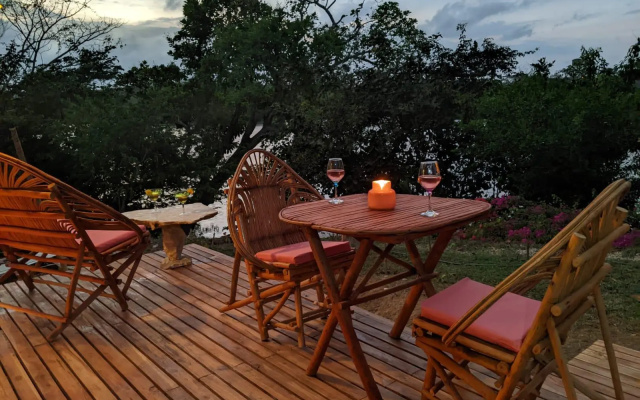 Hotel Laguna Rosa