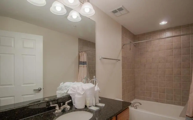 Legacy II 1404 Penthouse