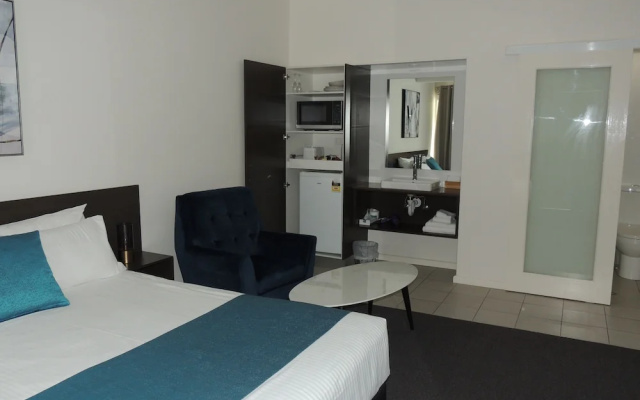 Premier Motor Inn