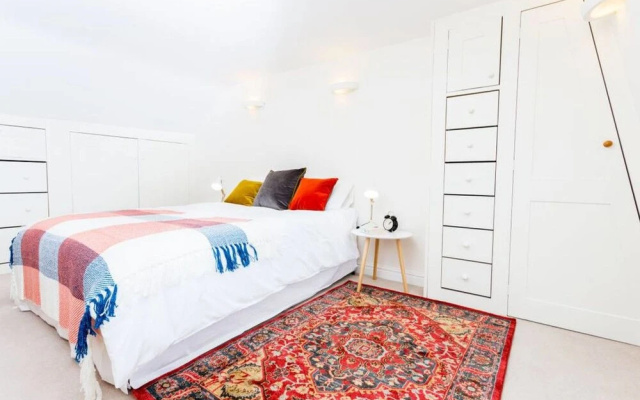 Beautifully Presented, 3 Bedroom Family Home