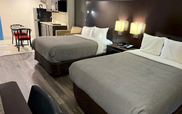 Quality Inn and Suites Livonia