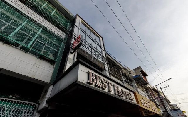 RedDoorz @ Best Hotel Jalan Dr. Sutomo Siantar