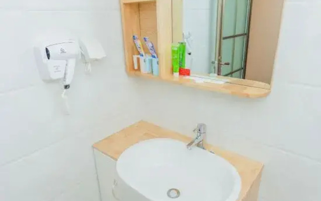 Blueberry Chain Apartment (Linyi Global New World)