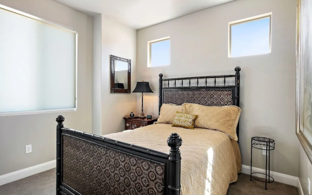 Great Escape 4 Bedroom Home