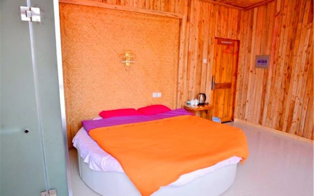 Yuchen Theme Hotel