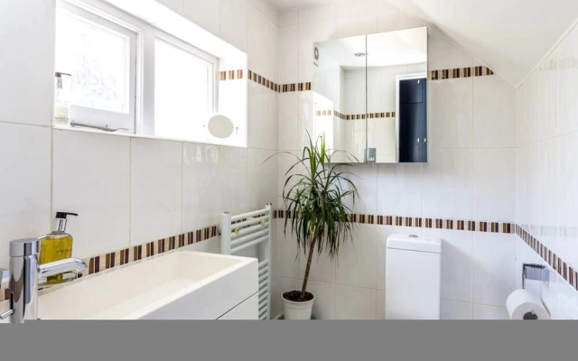 The Blue Grove Nook - 1 Bedroom