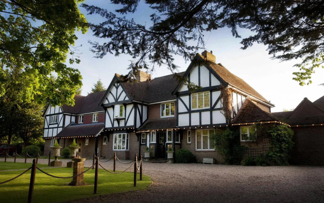 The Little Silver Country Hotel
