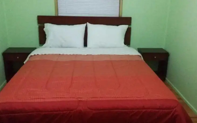 Hostal Rio Queulat
