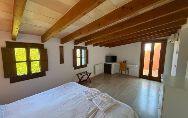 Hotel Moscari by CheelHotels