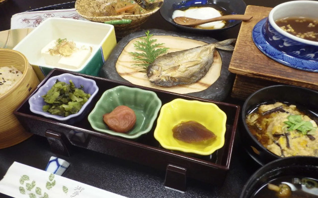 Kosenkaku Yoshinoya