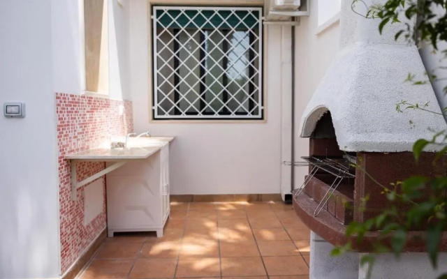 Alessandro House
