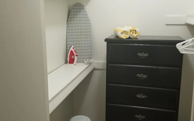 Park Suites at 118 - One Bedroom Apartment