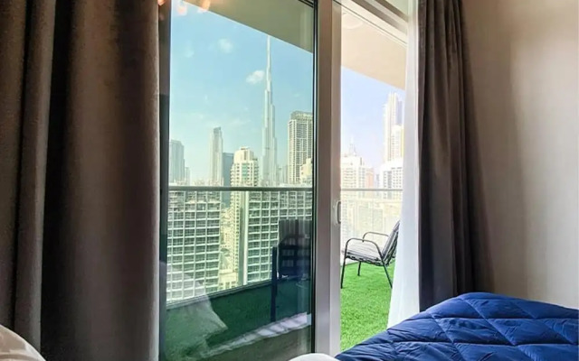 Mh- Spectacular 1 Bhk Burj Khalifa View Ref 24018