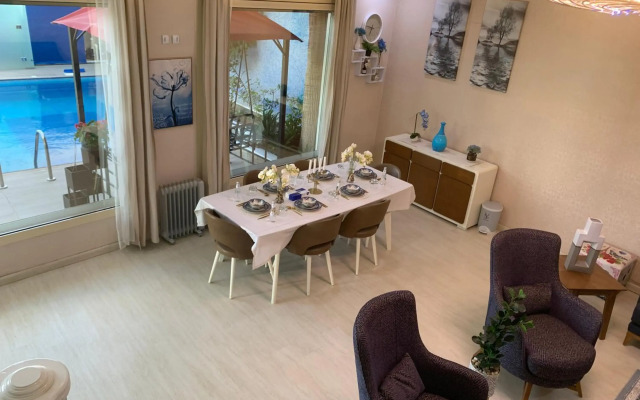 Chalet And Villa Velia