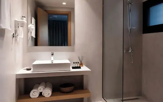Chronos Suites