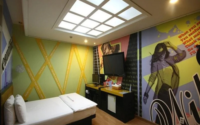 Sara Motel