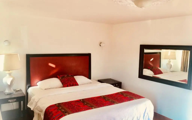 Norwalk Inn & Suites
