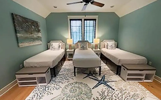 Bungalo at Baytowne