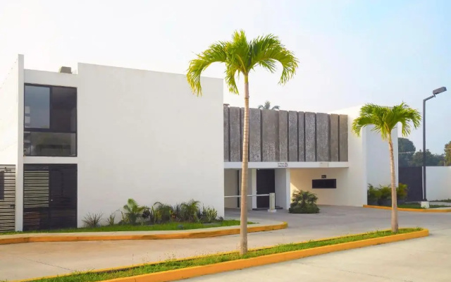 Hotel Peninsula Frontera