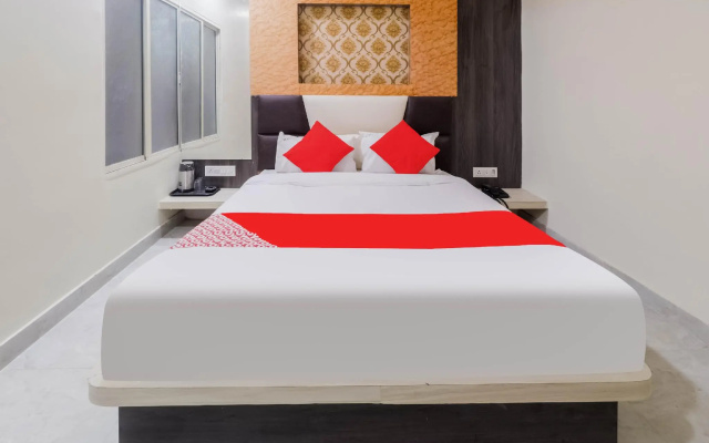 OYO 77270 Hotel Tulsa Mohan