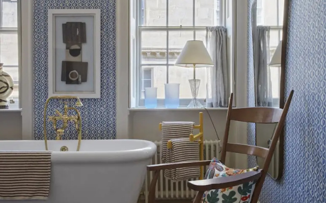The Townhouse by 8 Holland Street