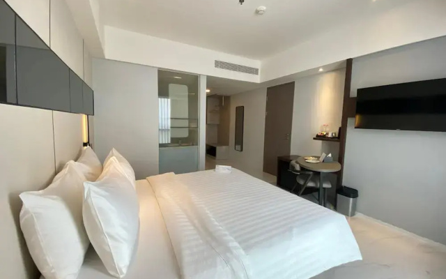 Grand Whiz Hotel Praxis Surabaya