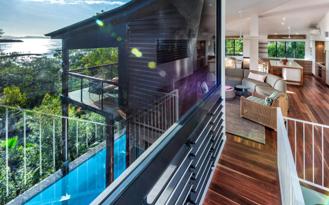 Point Blue on Hamilton Island